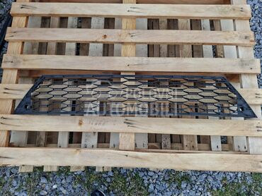 mrežica branika za Seat Leon od 2013. do 2016. god.