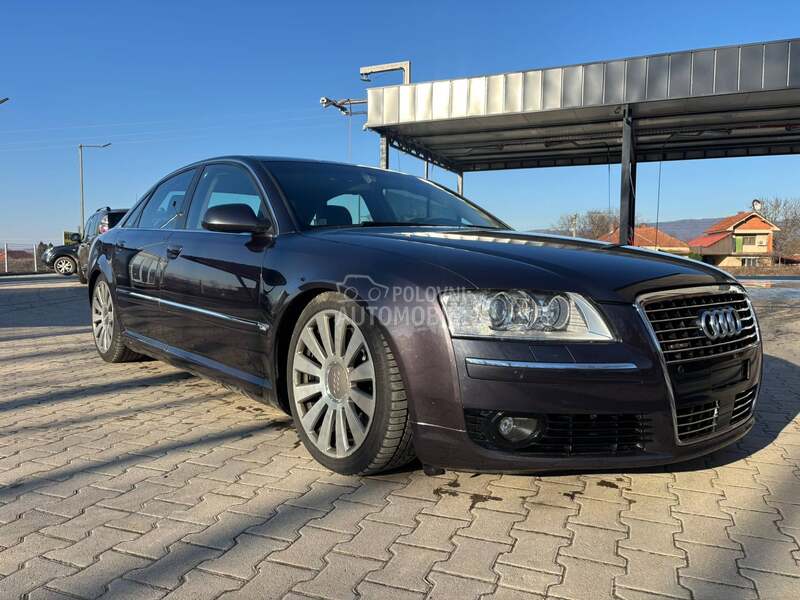 Audi A8 