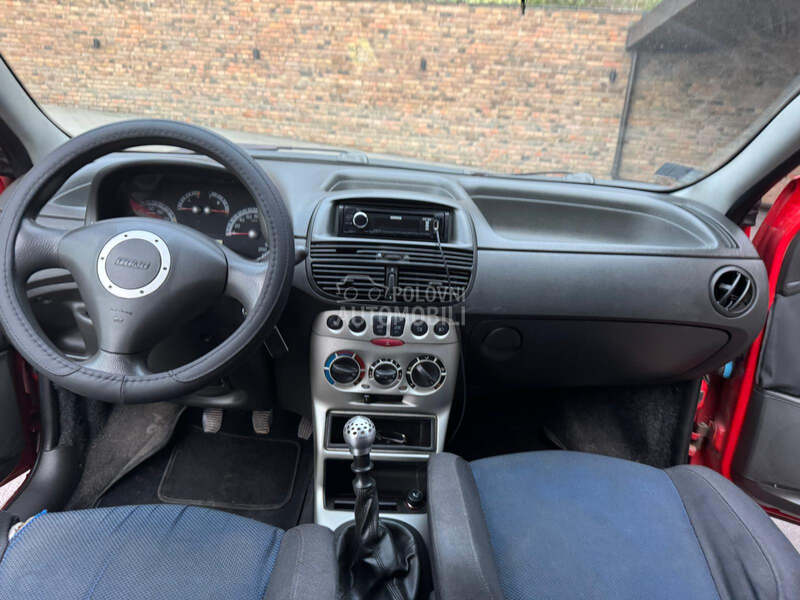 Fiat Punto 