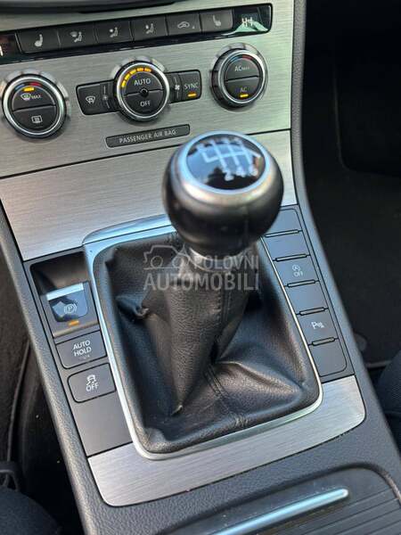 Volkswagen Passat B7 