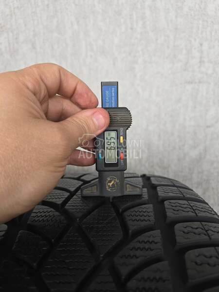 Dunlop 265/40 R20 Zimska