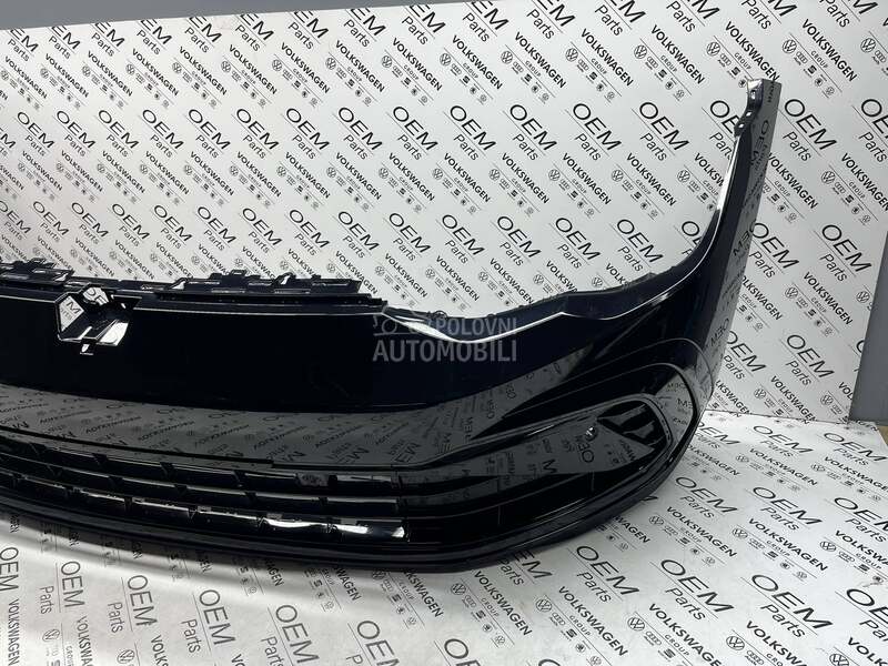 Prednji branik R-Line Golf 8