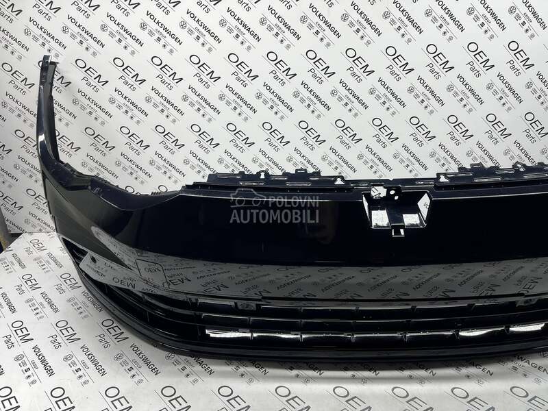 Prednji branik R-Line Golf 8