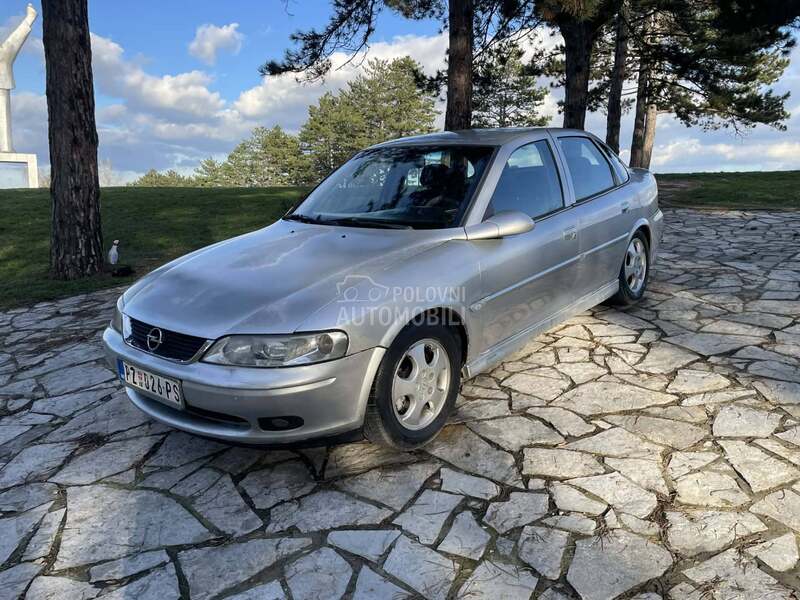 Opel Vectra B 1.8