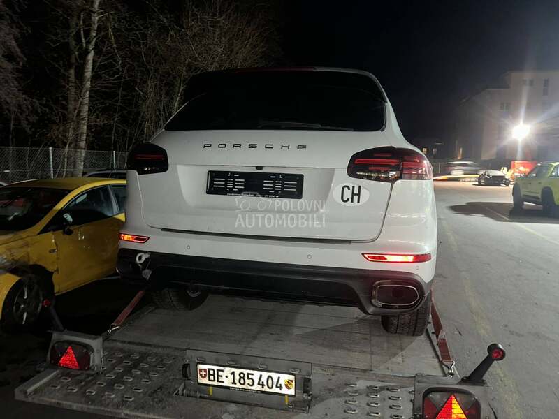 Porsche Cayenne 