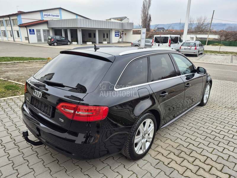 Audi A4 //LED/KOZA/NAV//