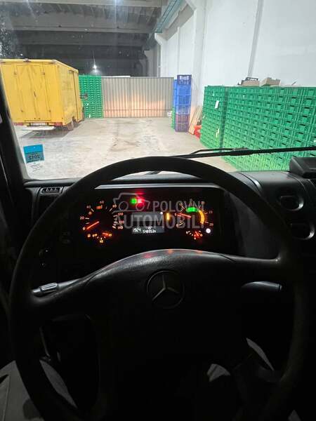 Mercedes Benz ATEGO 1528