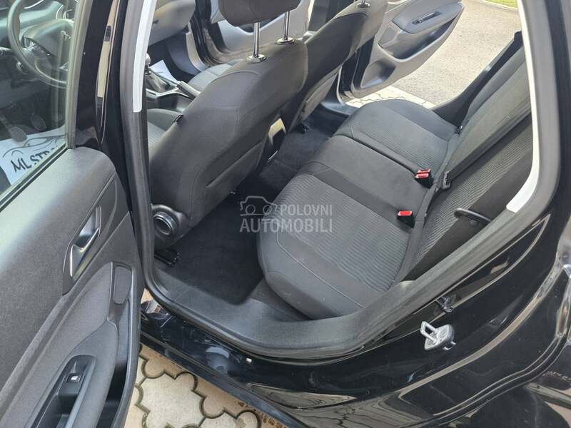 Peugeot 308 1.6 EHDI