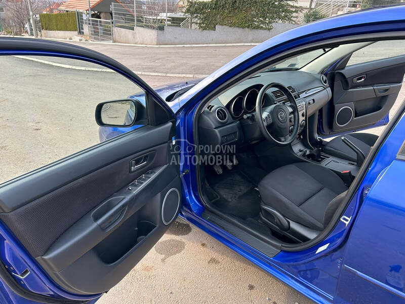 Mazda 3 1.6b