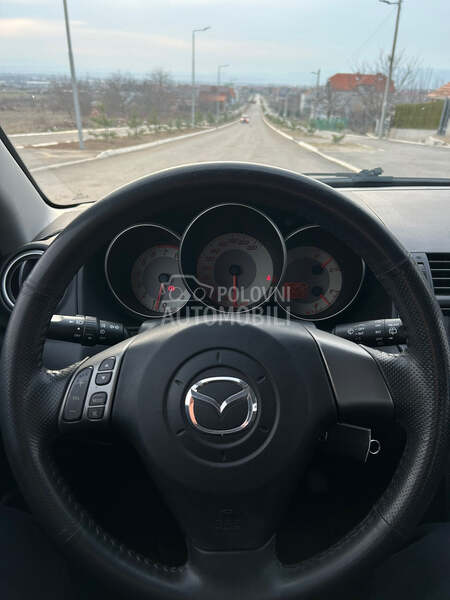 Mazda 3 1.6b