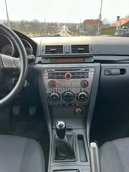 Mazda 3 1.6b