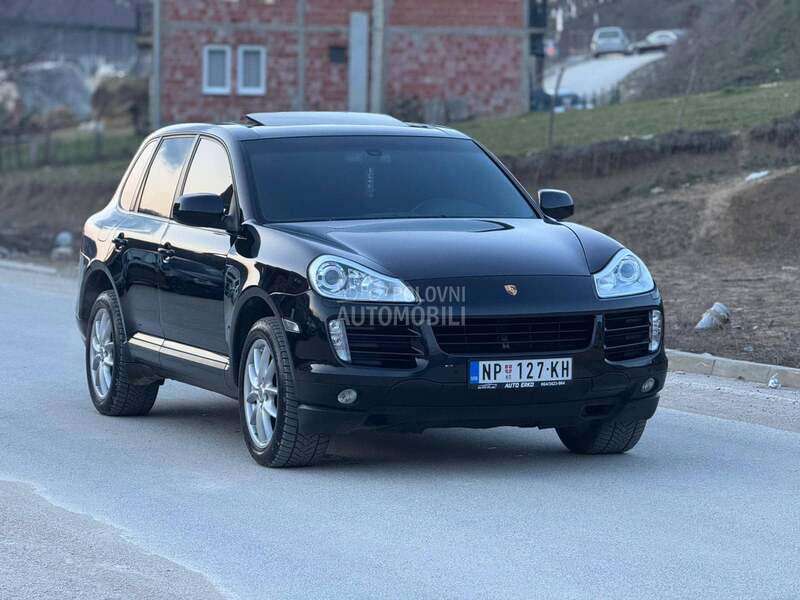 Porsche Cayenne 