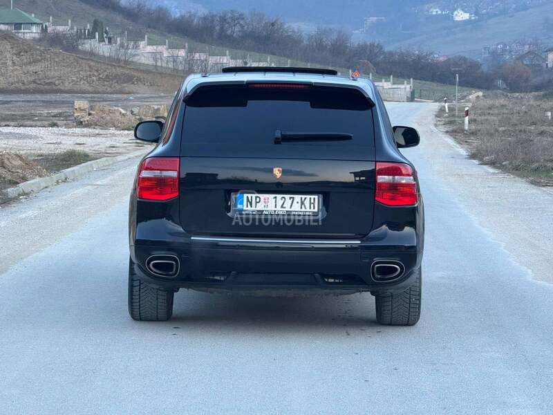 Porsche Cayenne 