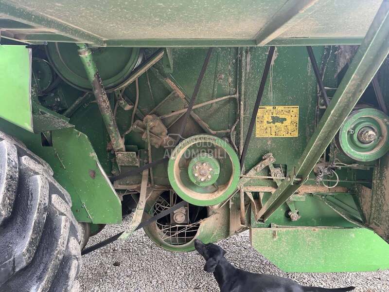 John Deere 1075