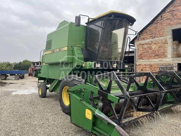 John Deere 1075