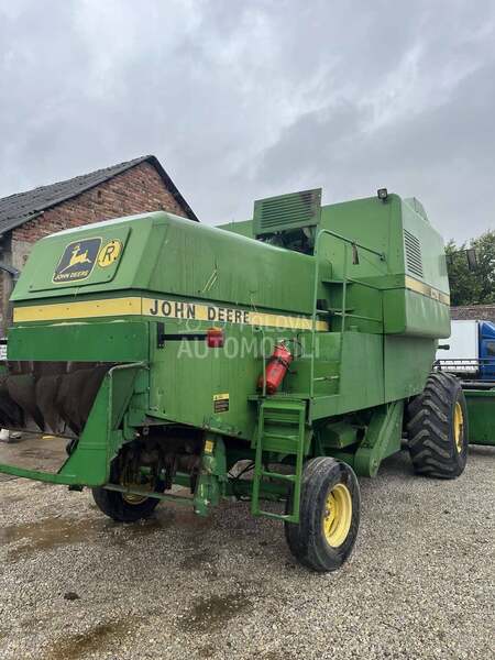 John Deere 1075