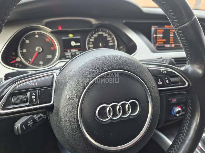 Audi A4 2.0 TDI LED/A.U.T.O