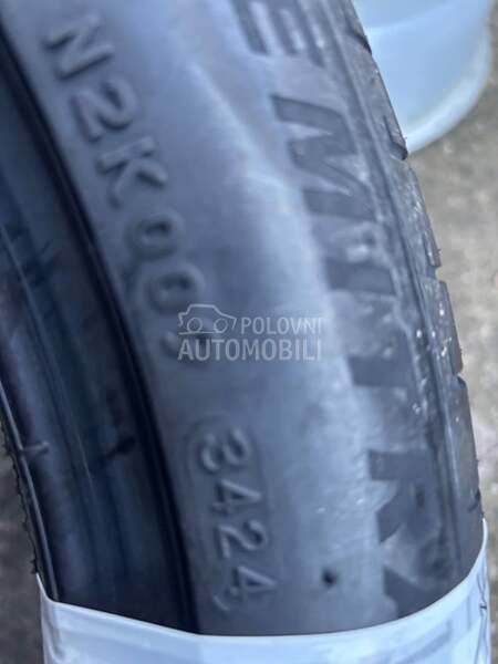 Maxxis 225/45 R18 Letnja
