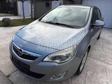 Opel Astra J 1.7CDTI ENJOY