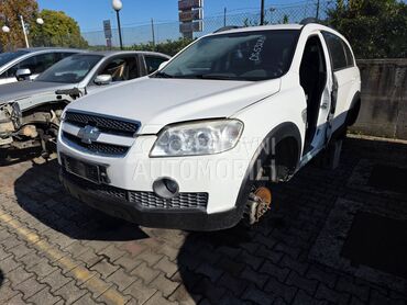 Chevrolet Captiva 2010. god. -  kompletan auto u delovima