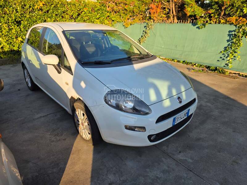 Fiat EVO 2012. god. -  kompletan auto u delovima