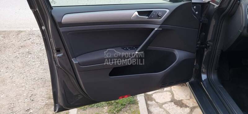Volkswagen Golf 7 1.4 TGI   ORG.K.M