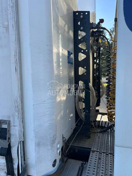 Kögel SN 24  VARIUS