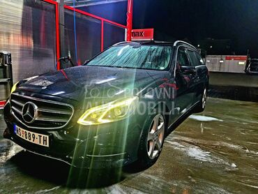 Mercedes Benz E 220 AMG