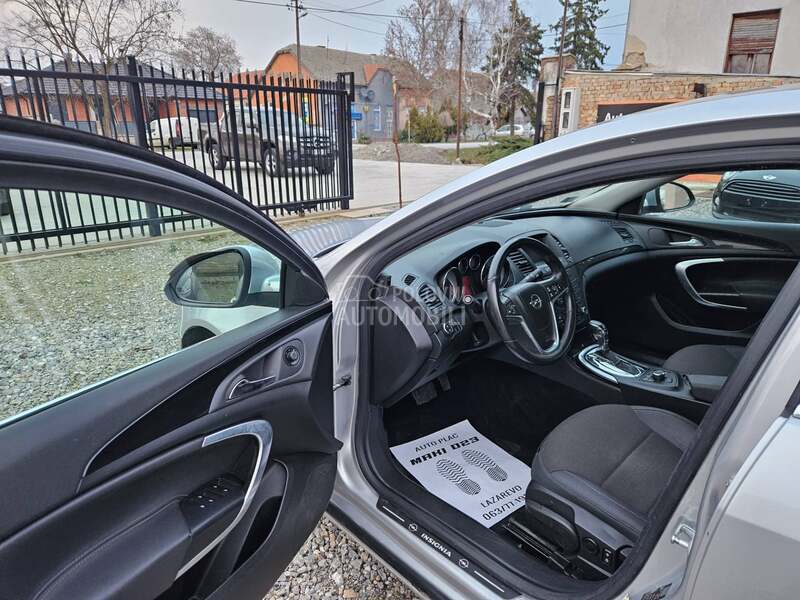 Opel Insignia 
