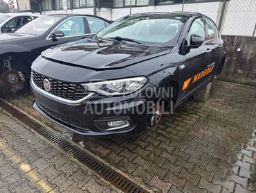 Fiat Tipo 2017. god. -  kompletan auto u delovima
