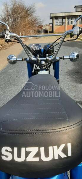 Suzuki RV 50