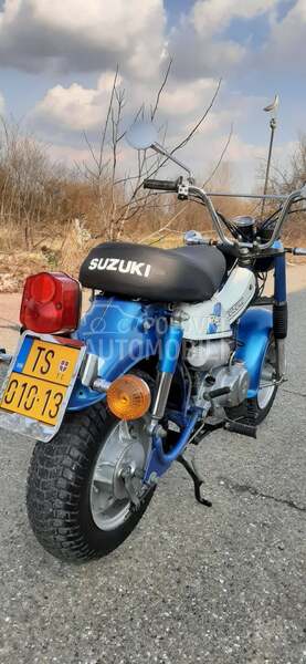 Suzuki RV 50