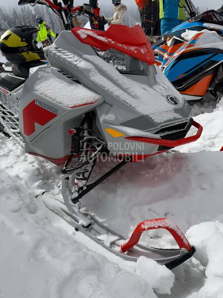 Bombardier Ski Doo freeride 154