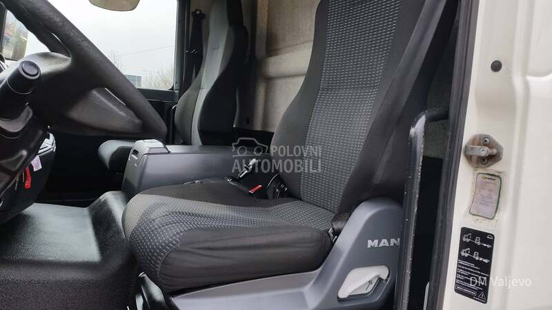 MAN 8.220 6.20/RAMPA/KA0 N0V