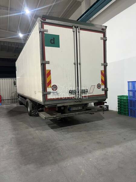 Mercedes Benz ATEGO 1528