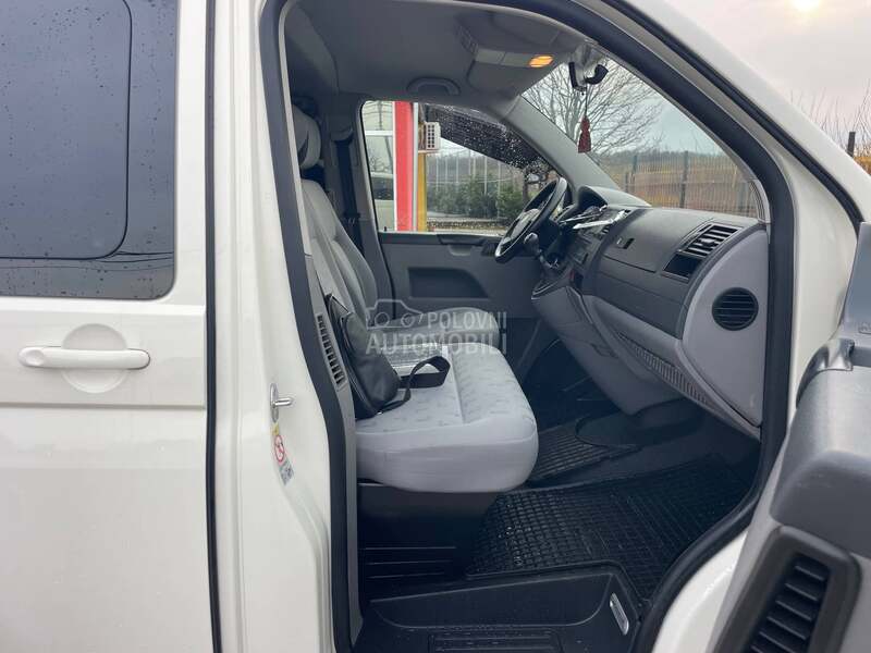 Volkswagen Multivan Caravela