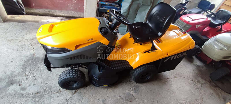 Stiga ESTATE 792 2O22god