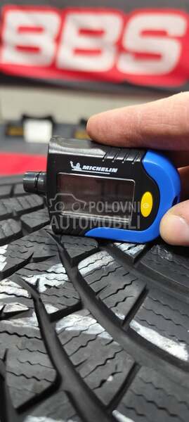 Falken 205/55 R16 Zimska