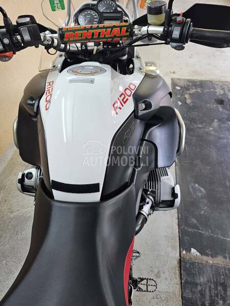 BMW r1200gs adventure