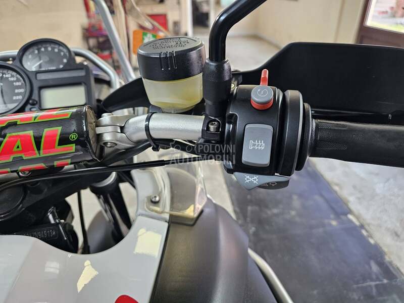 BMW r1200gs adventure