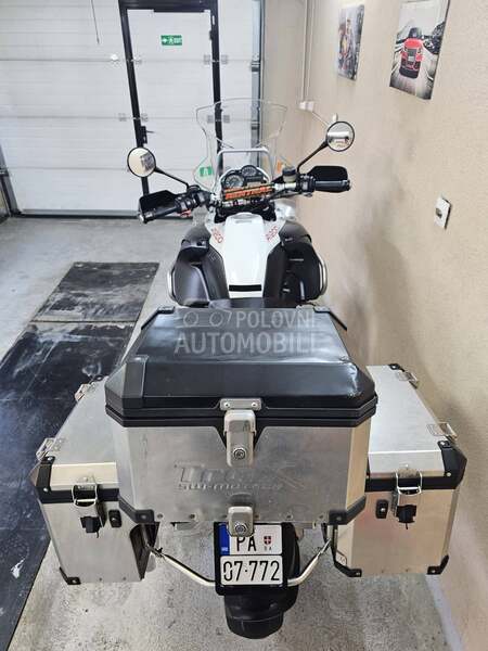 BMW r1200gs adventure