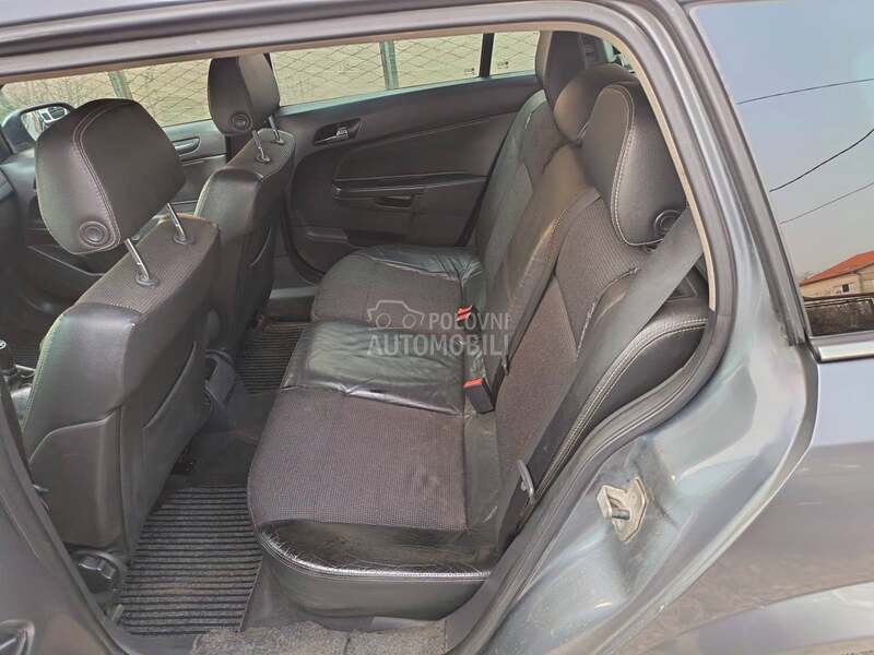 Opel Astra H 
