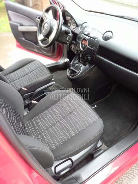 Mazda 2 1.4 CD HDI Elegance