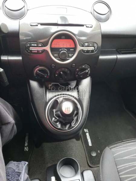 Mazda 2 1.4 CD HDI Elegance
