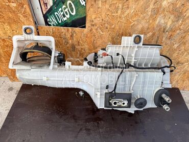 KUCISTE VENTILACIJE 1.6hdi za Citroen C4 Grand Picasso za 2008. god.