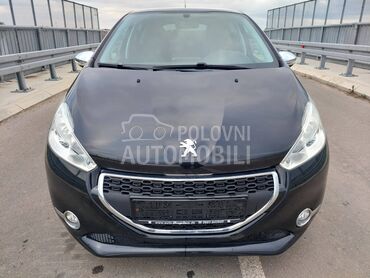 Peugeot 208 1.2B 5VR.STYLE NOW