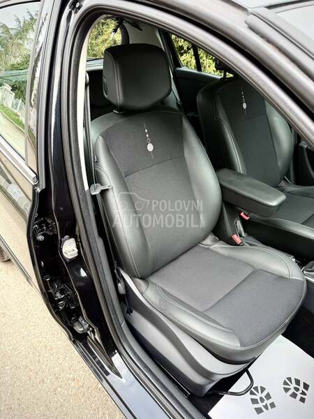 Renault Clio NIGHT DAY CH