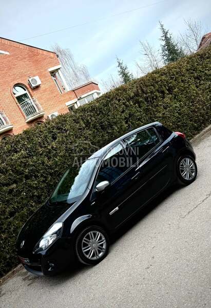 Renault Clio NIGHT DAY CH