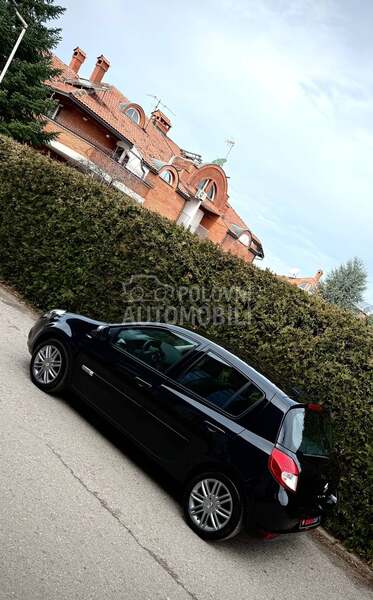 Renault Clio NIGHT DAY CH