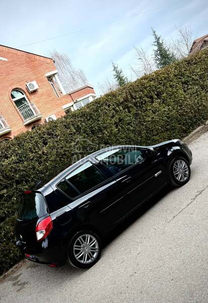 Renault Clio NIGHT DAY CH